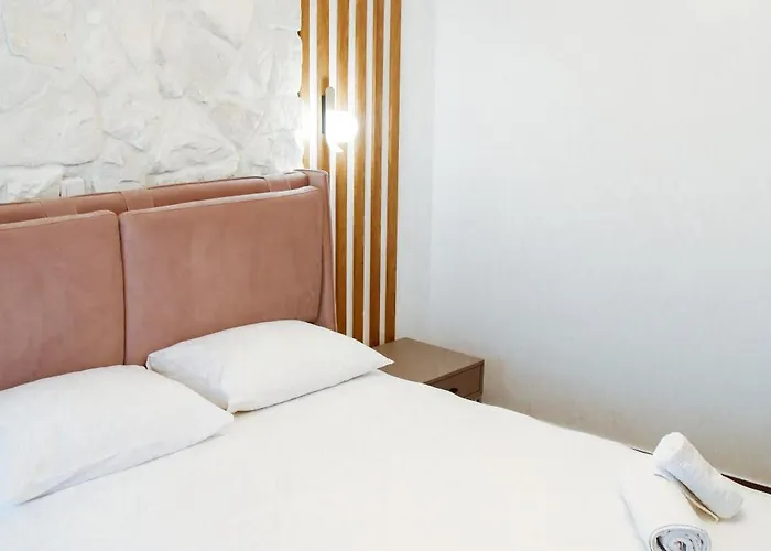 Aroma Elias Апартаменты *