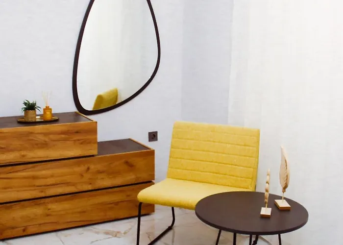 Aroma Elias * Хриси-Амудия