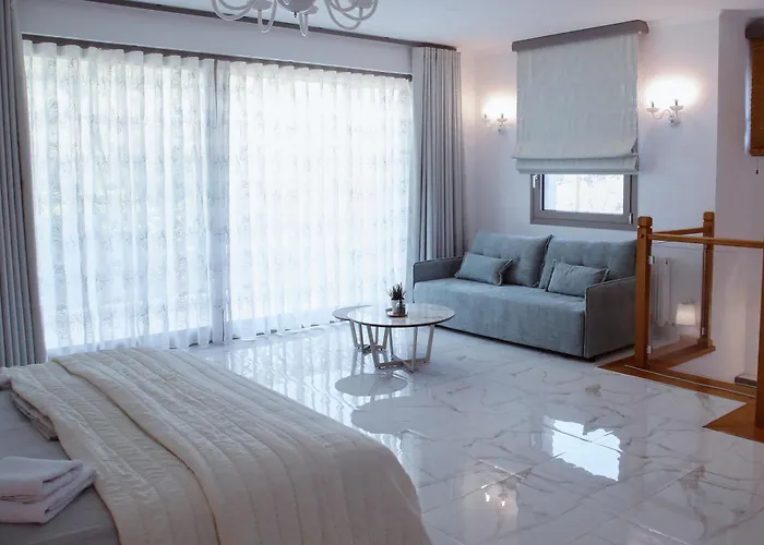 Апартаменты Aroma Elias *